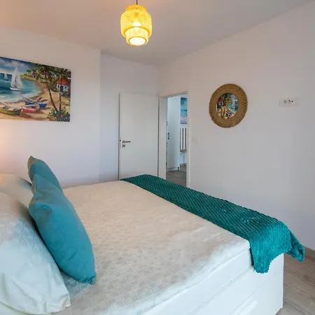 A & A Turquoise View - By Openhouse Apartmán Temešvár