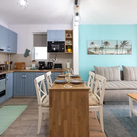 A & A Turquoise View - By Openhouse Apartmán