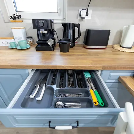 A & A Turquoise View - By Openhouse